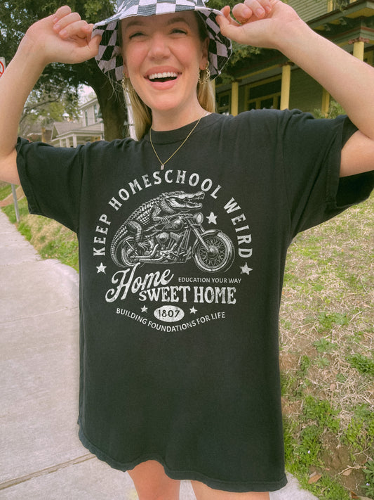 keep homeschool weird ✨ comfort colors