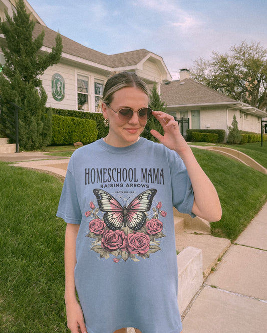 homeschool mama ✨ comfort colors