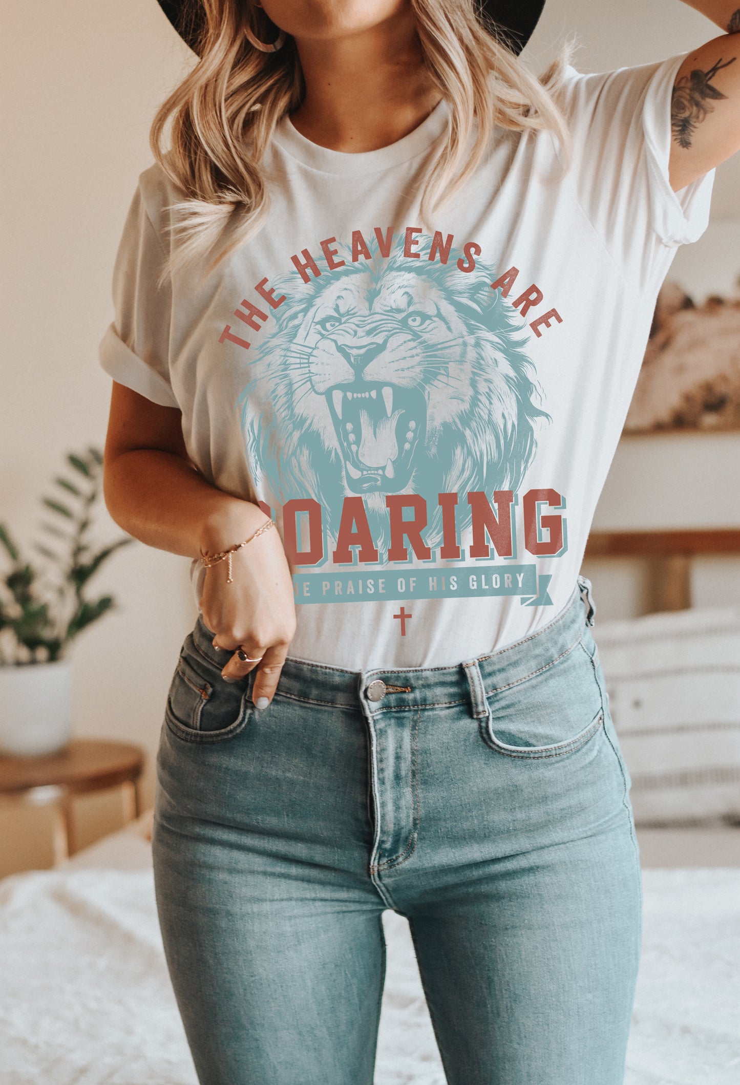 the heavens are roaring