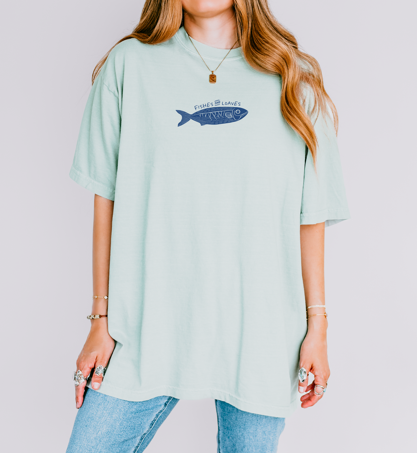 fishes and loaves ✨ comfort colors