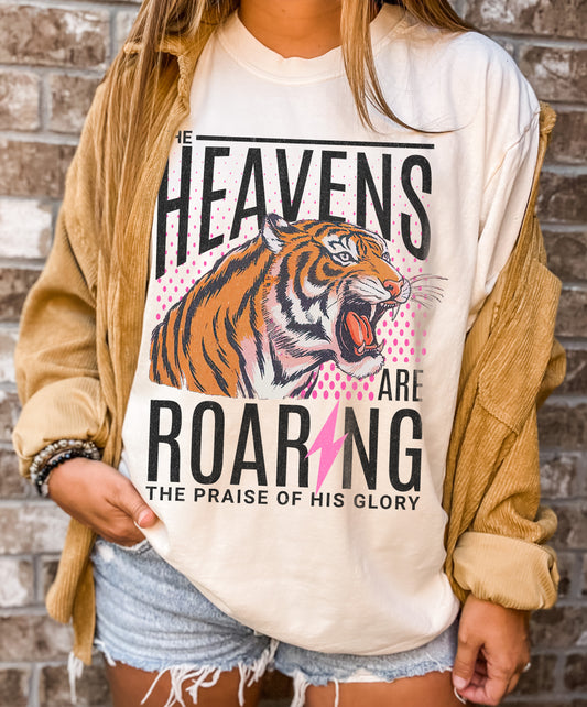 the heavens are roaring ✨ comfort colors