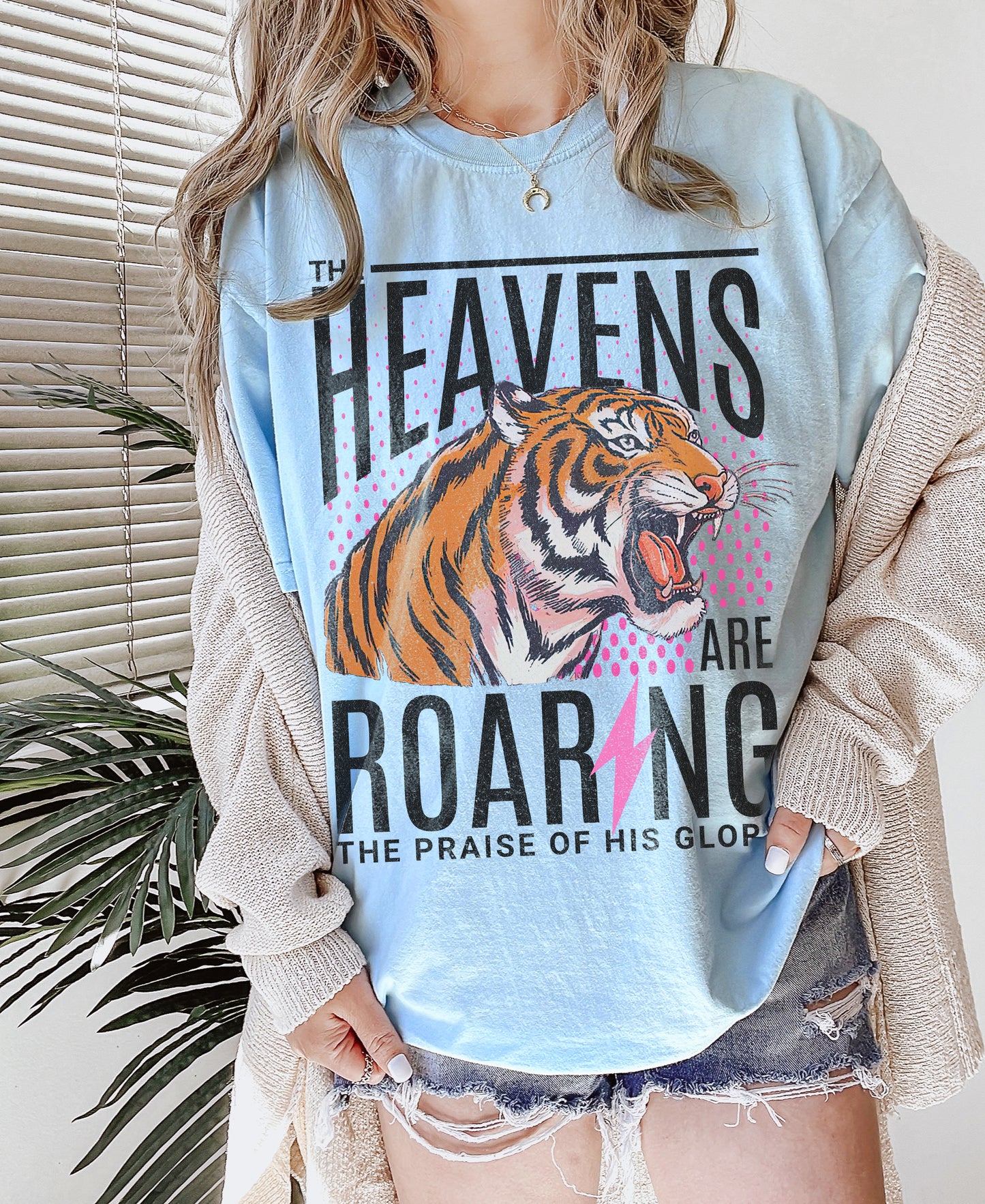 the heavens are roaring ✨ comfort colors